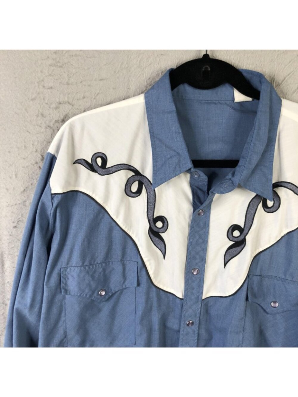 Western Shirt Mens XL Chambray Embroidered Snap Cowboy Ranch Rodeo Scrolls Thin - Picture 13 of 15